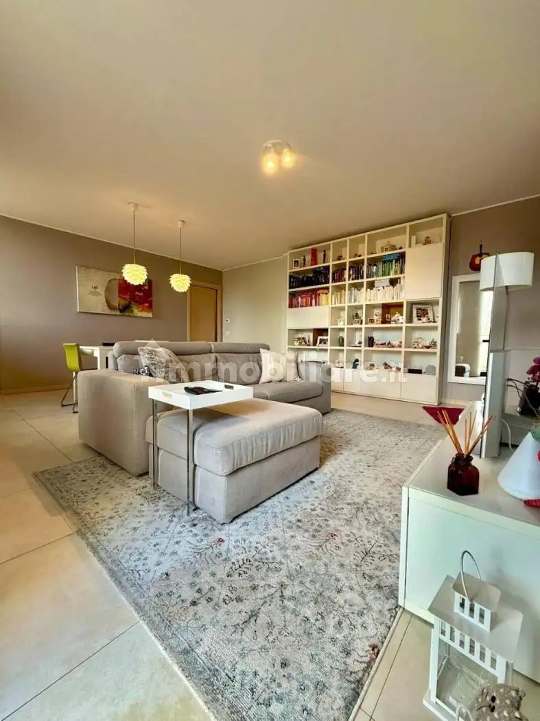 Appartamento in vendita a Parma