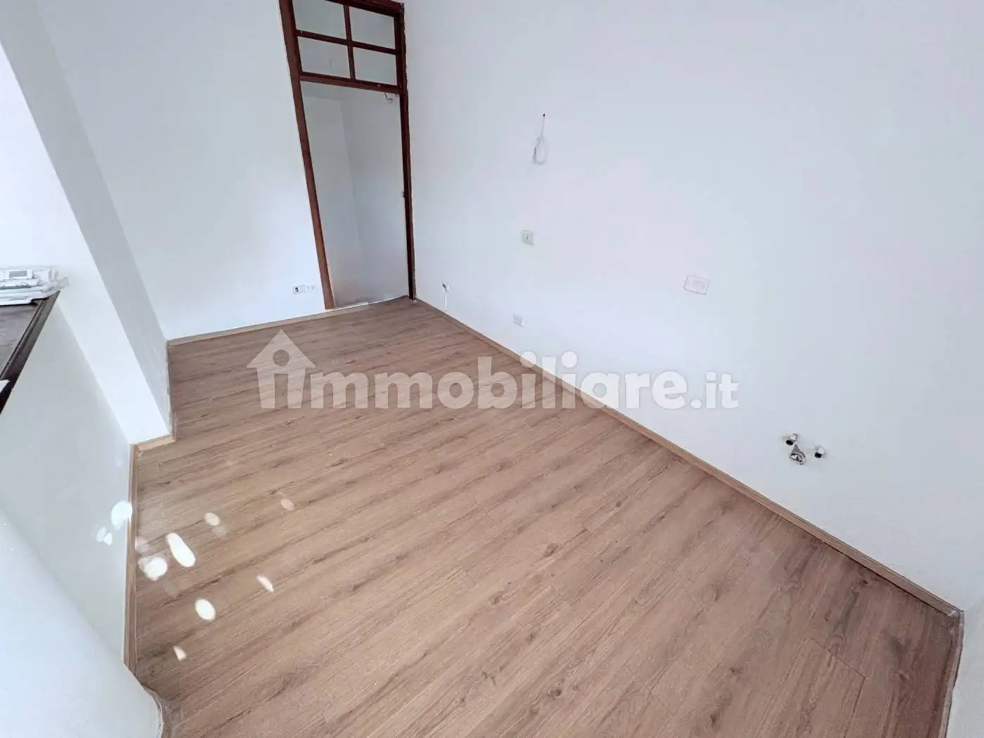 Trilocale via Vittorio Veneto 10, Caronno Varesino - foto 3