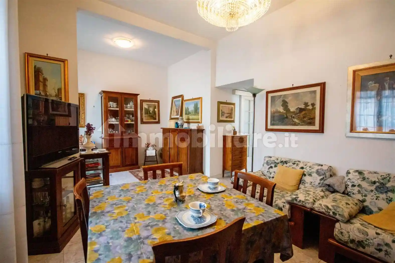 Appartamento in vendita a Cecina