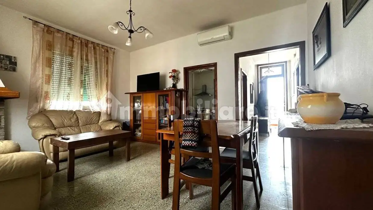 Villa in vendita a Surbo