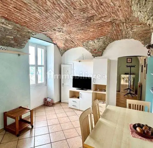 Appartamento in vendita a Imperia