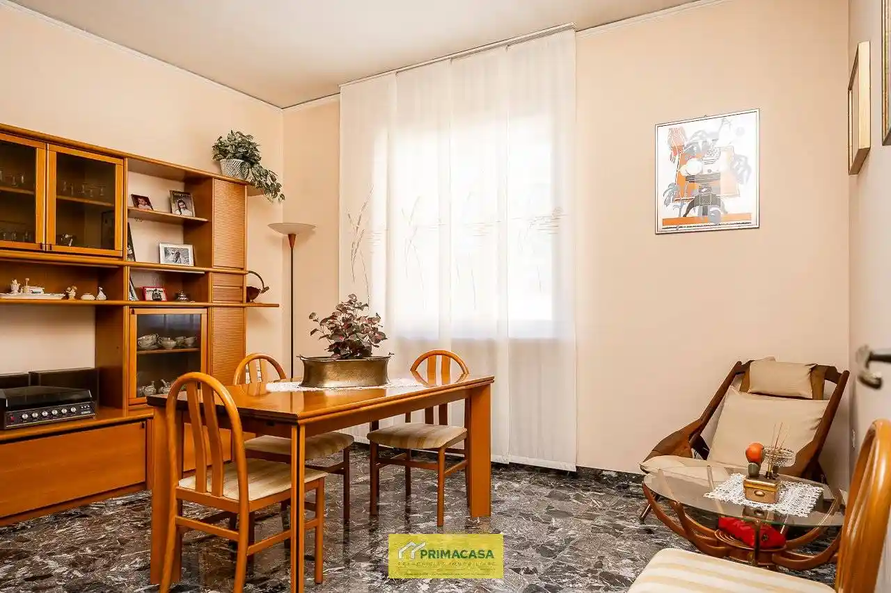 Appartamento buono stato, terzo piano, Borgo Venezia, Verona - foto 2