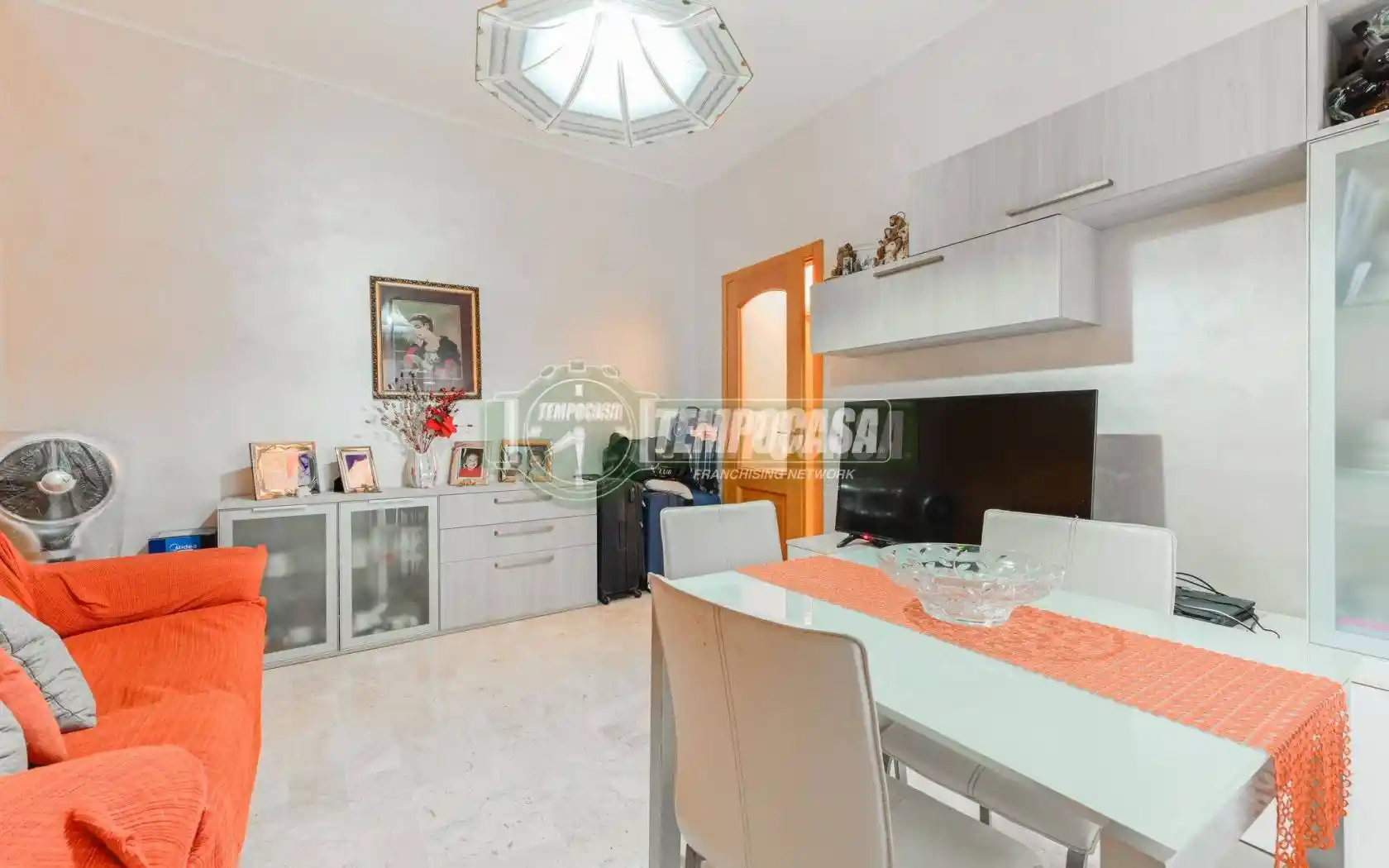 Trilocale via Antonio Banfi 19, Semicentro, Vimercate - foto 4