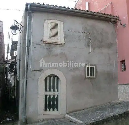 Villa in vendita a Cerro al Volturno