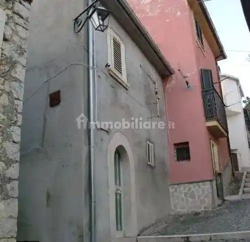 Villa unifamiliare via San Vittorino, San Vittorino, Cerro al Volturno - foto 3