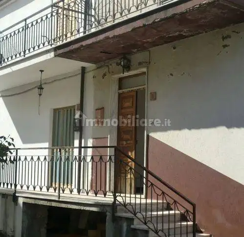 Villa in vendita a Scapoli