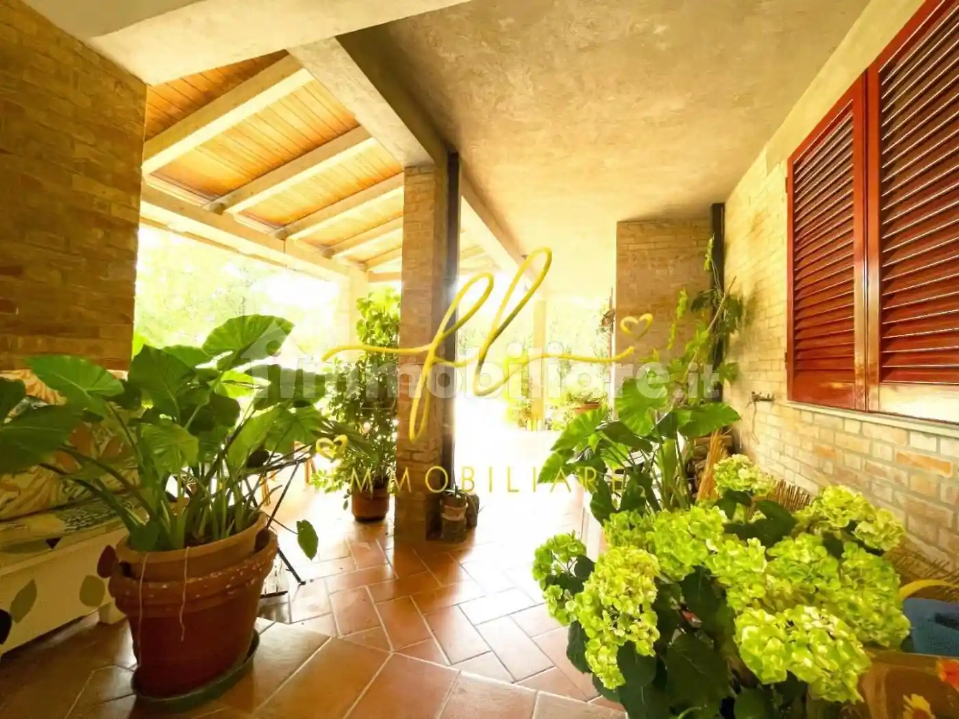 Villa unifamiliare, buono stato, 340 m², Casole d'Elsa - foto 2