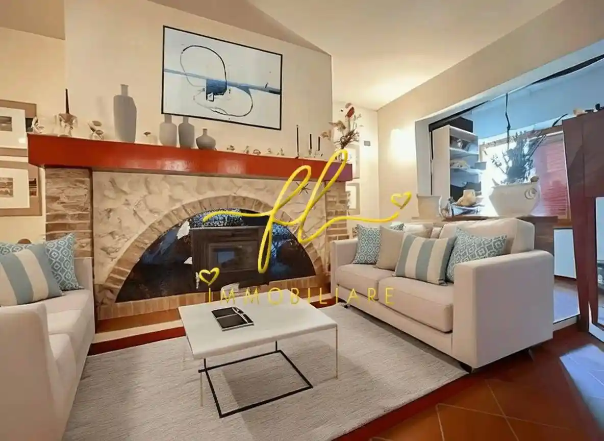 Villa unifamiliare, buono stato, 340 m², Casole d'Elsa - foto 4