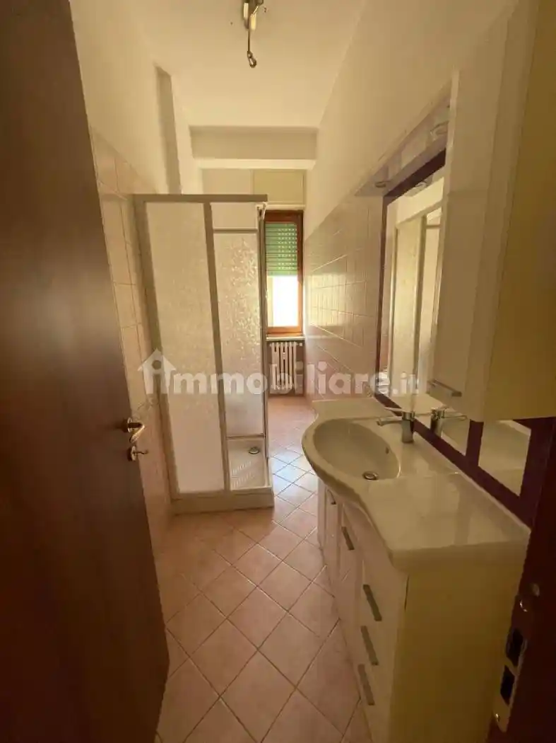 Trilocale buono stato, quinto piano, Borgo Rovereto - Piscina, Alessandria - foto 5