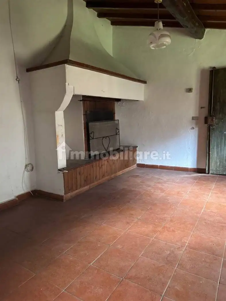 Quadrilocale via E. Pinzani, Centro, Dicomano - foto 3