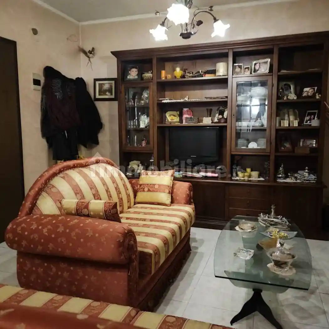 Appartamento in vendita a Valverde