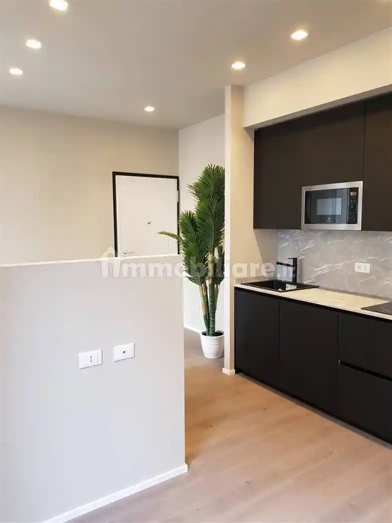 Bilocale via Francesco Sforza 3, Guastalla, Milano - foto 3