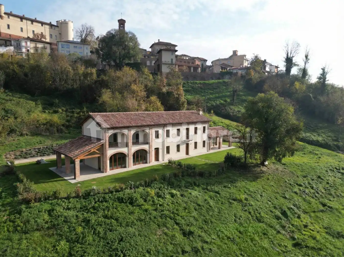 Rustico - Casale in vendita a Cortanze