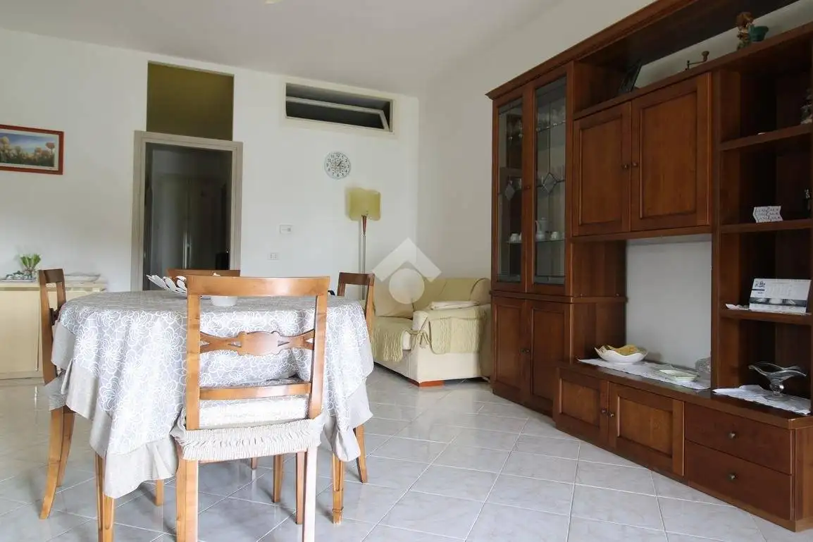 Appartamento in vendita a Vibonati