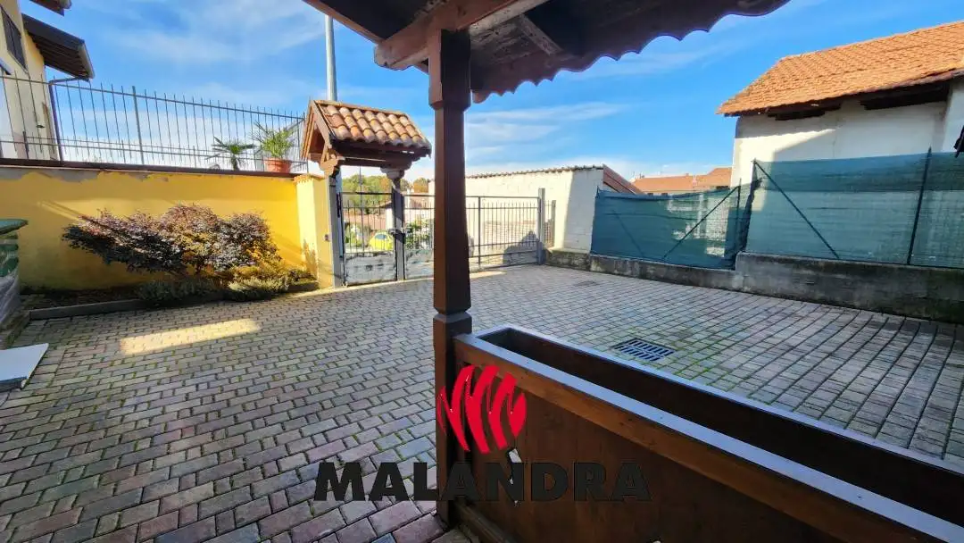 Villa unifamiliare via Giacomo Leopardi, Divignano - foto 5