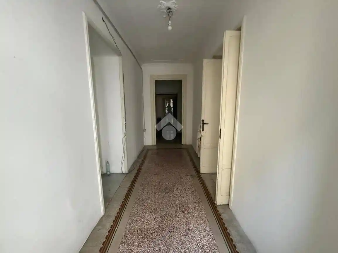 Quadrilocale via vittorio emanuele 60, Castellammare, Palermo - foto 3