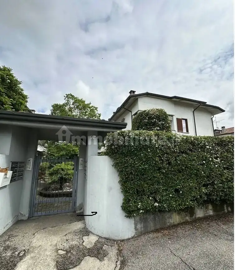 Appartamento in asta a Caponago