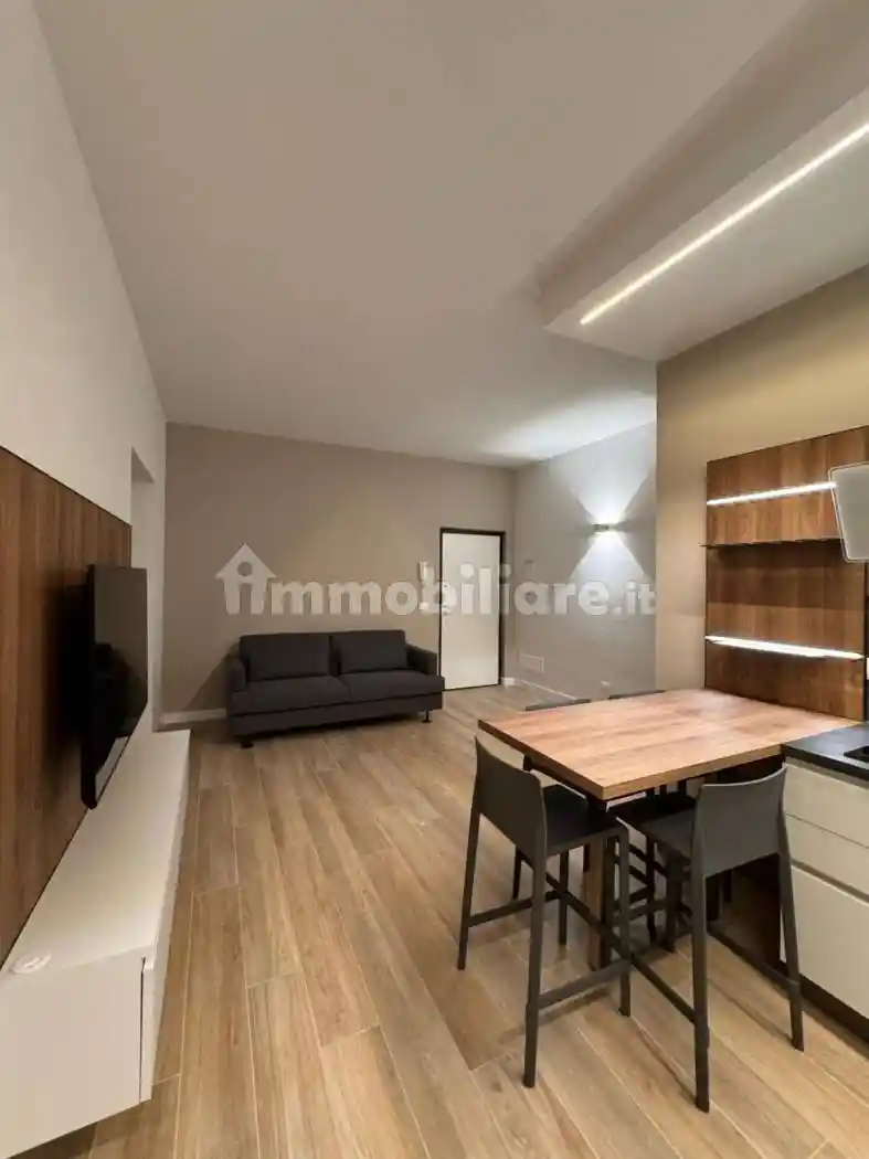 Bilocale via dei Mutilati 3D, Valverde, Verona - foto 2