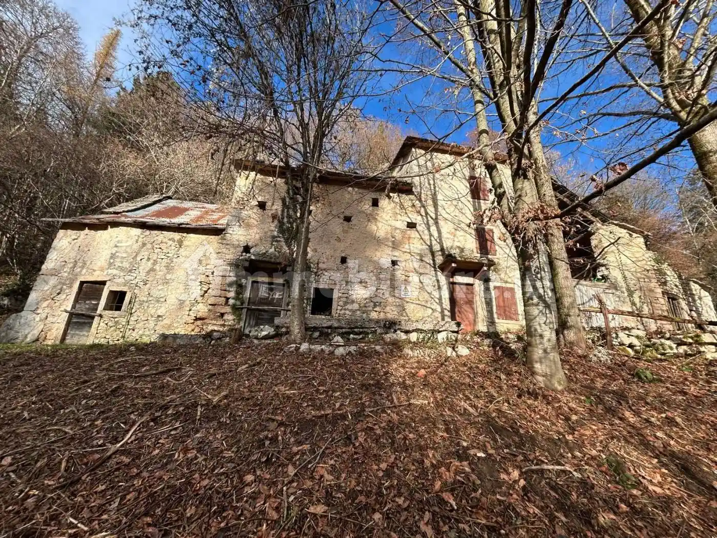 Rustico 331 m², Bosco Chiesanuova - foto 3