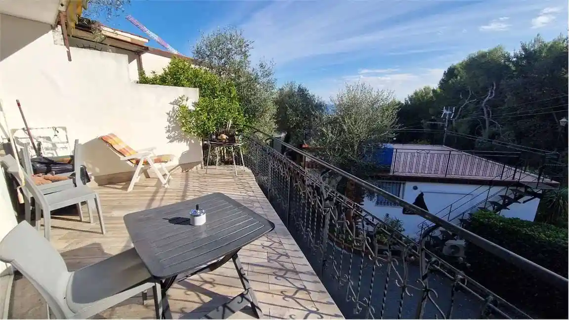 Villa a schiera via aurelia ovest , 119, Centro, Diano Marina - foto 5