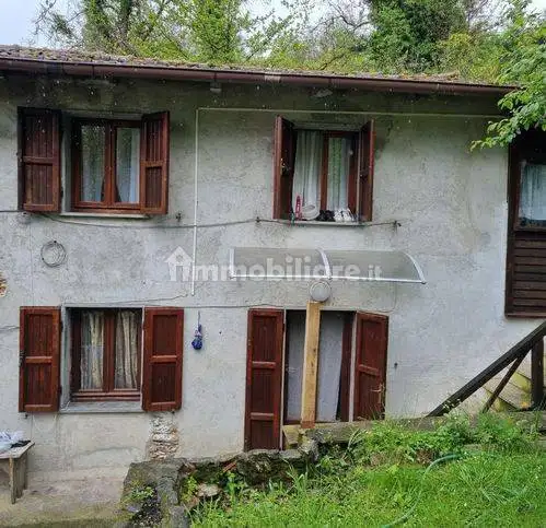 Villa in vendita a Massa