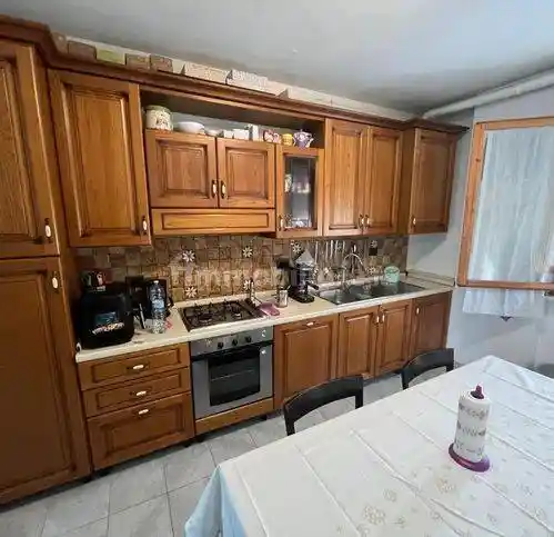 Appartamento via Manara Valgimigli, Romagnano, Massa - foto 3