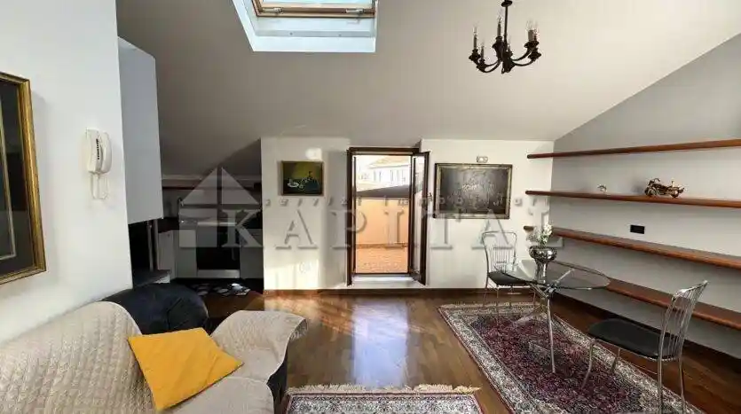 Mansarda via Fratelli Cairoli 55, Centro, Sesto San Giovanni - foto 2