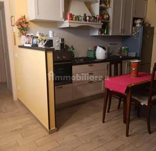 Appartamento in vendita a Cascina