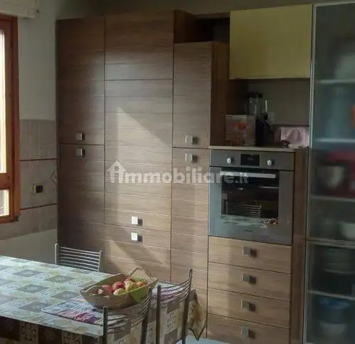 Appartamento in vendita a Cascina