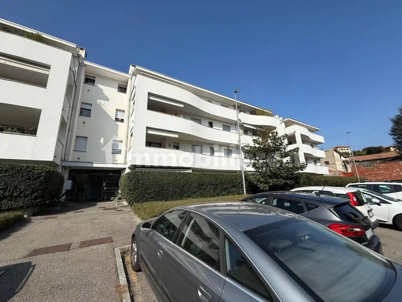 Quadrilocale ottimo stato, primo piano, Centro, Cantù - foto 2