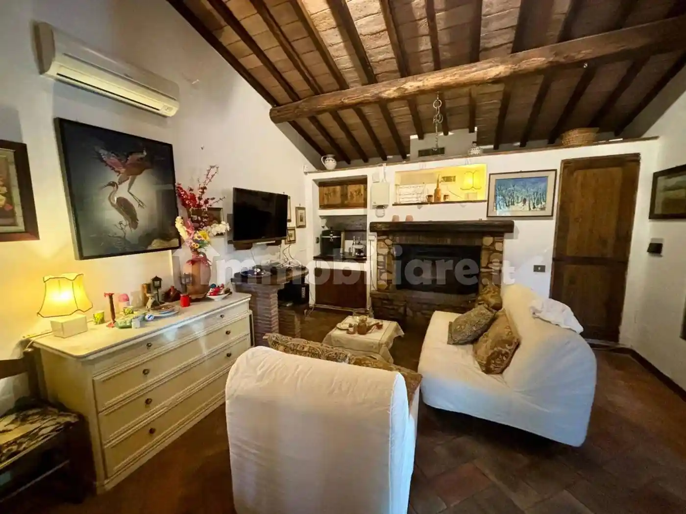 Rustico - Casale in vendita a Orte