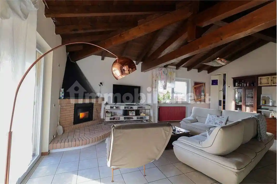 Attico - Mansarda in vendita a Oleggio