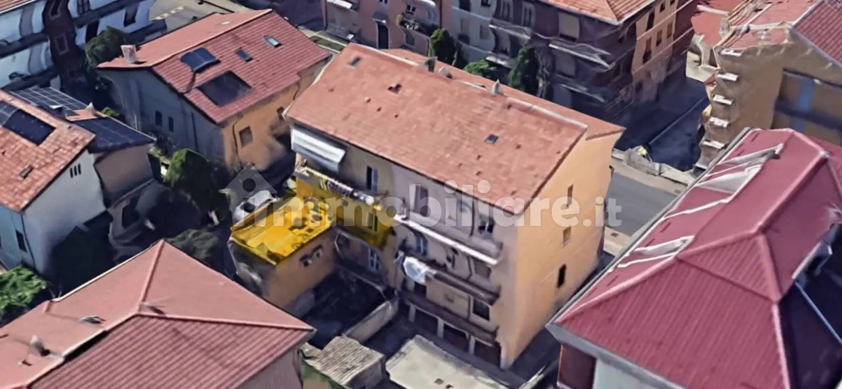 Appartamento in vendita a Piacenza