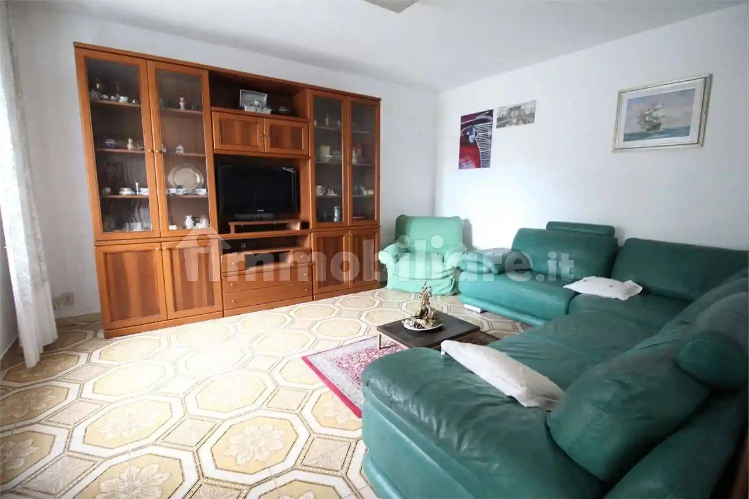 Villa in vendita a Vallefoglia