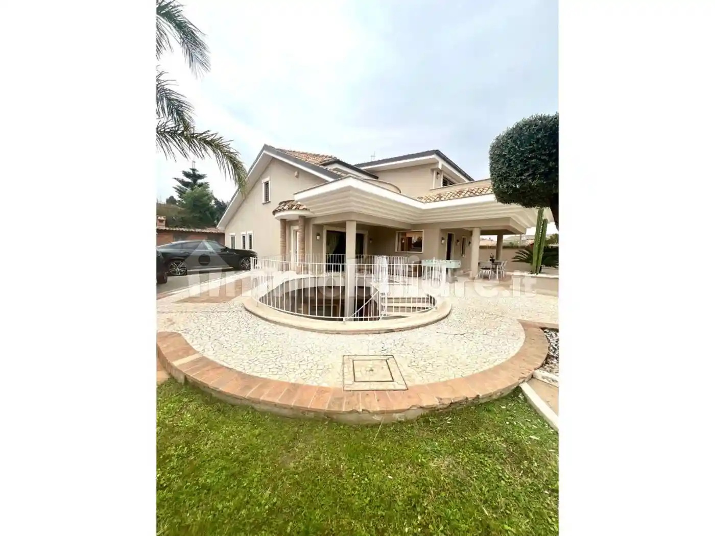 Villa in vendita a Ardea