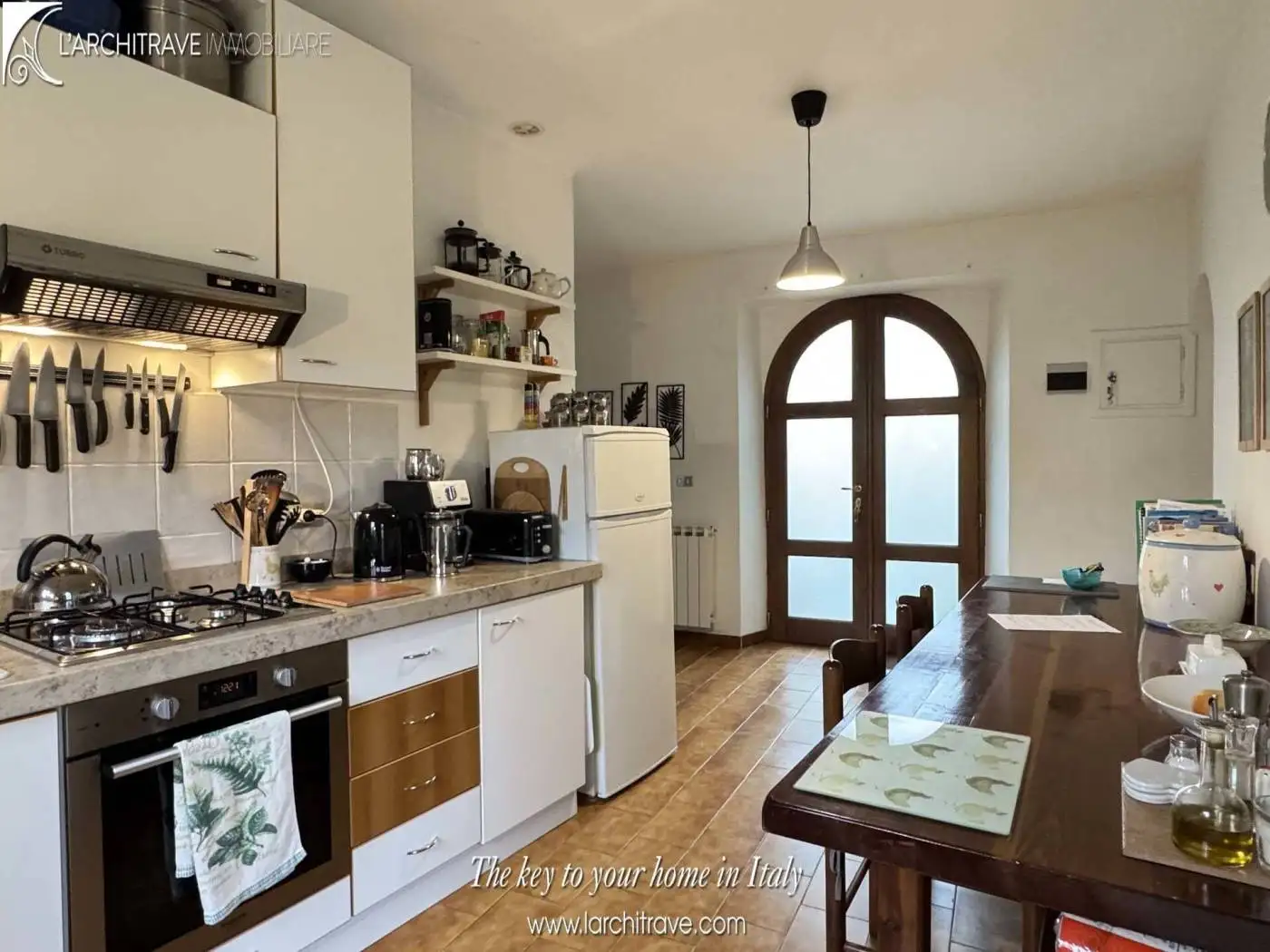 Villa unifamiliare, ottimo stato, 138 m², Comano - foto 3