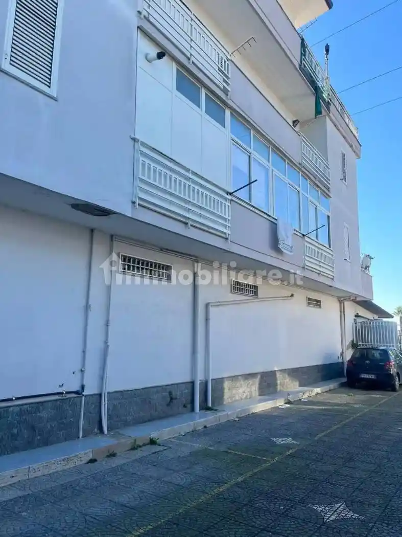 Quadrilocale via San Nullo, 178, Licola Paese, Giugliano in Campania - foto 3