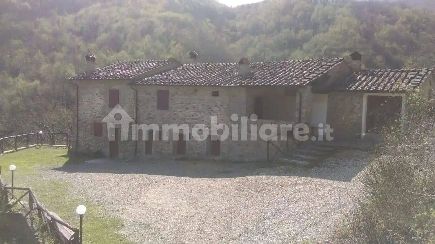 Cascina, buono stato, 300 m², Centro, Vicchio - foto 2