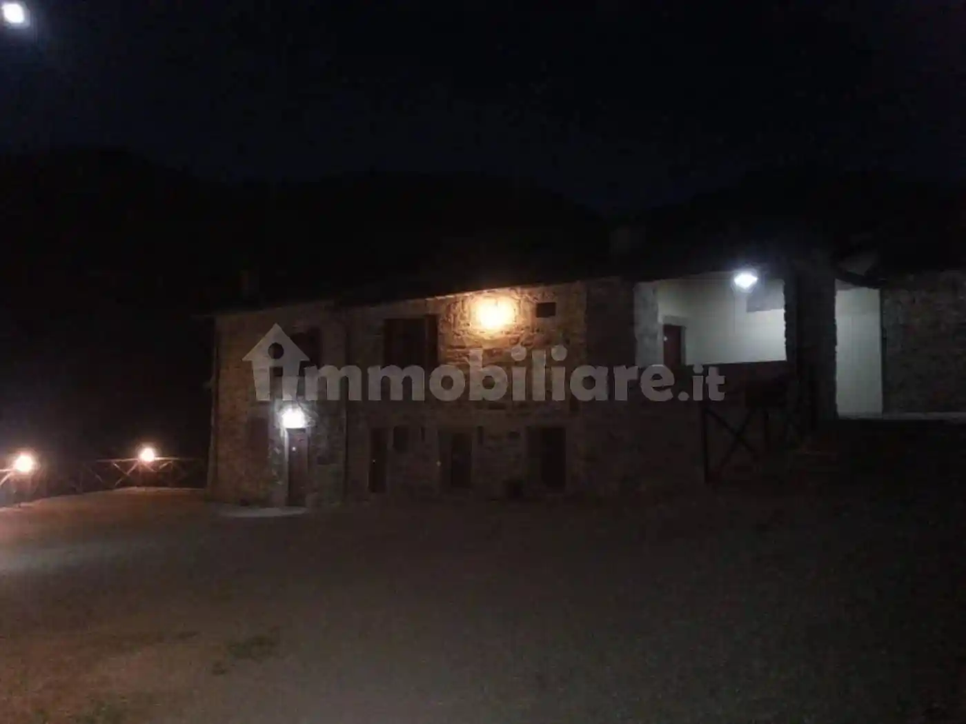 Cascina, buono stato, 300 m², Centro, Vicchio - foto 3