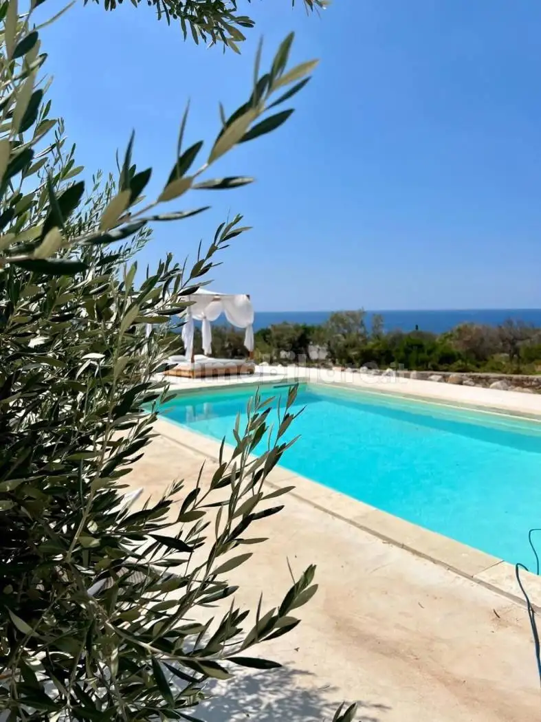 Villa in vendita a Castrignano del Capo