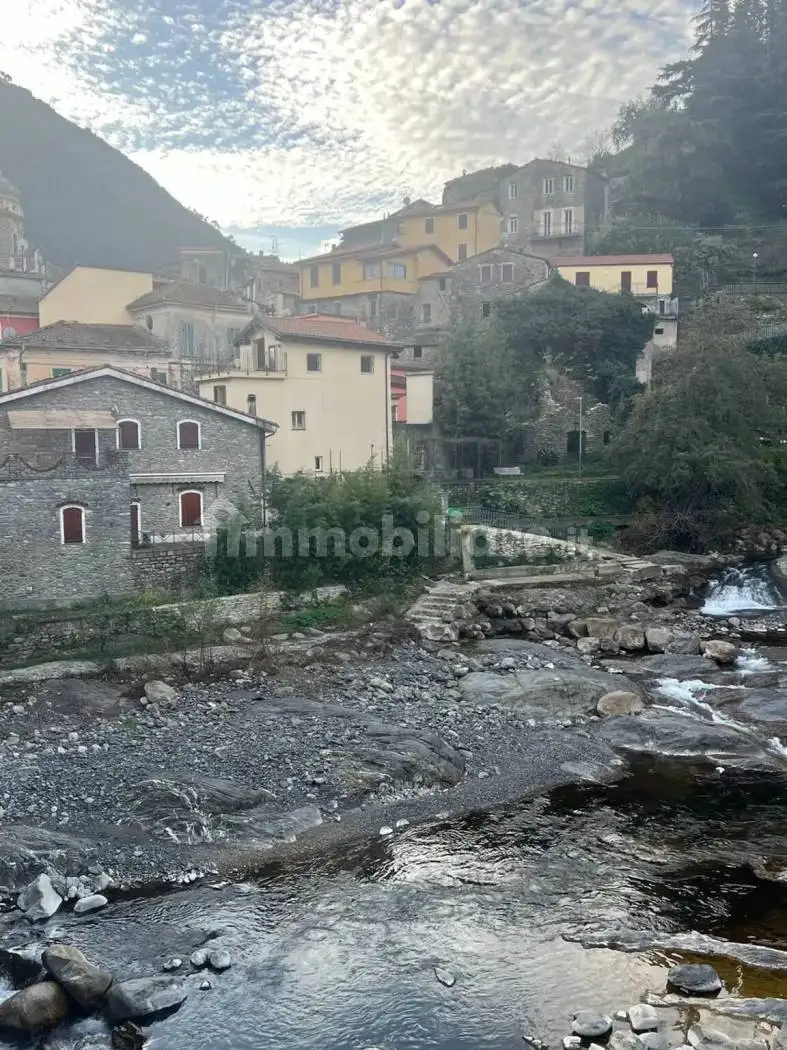 Villa unifamiliare, buono stato, 120 m², Centro, Badalucco - foto 3