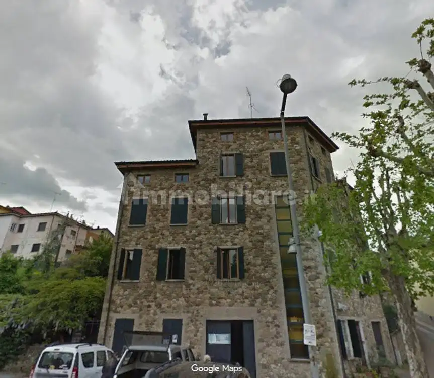 Appartamento in vendita a Canossa