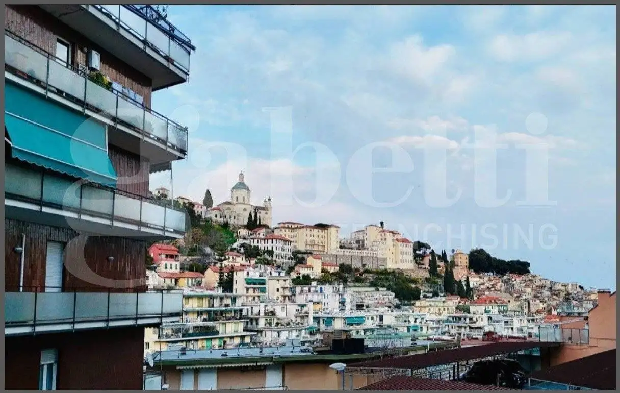 Appartamento in vendita a Sanremo