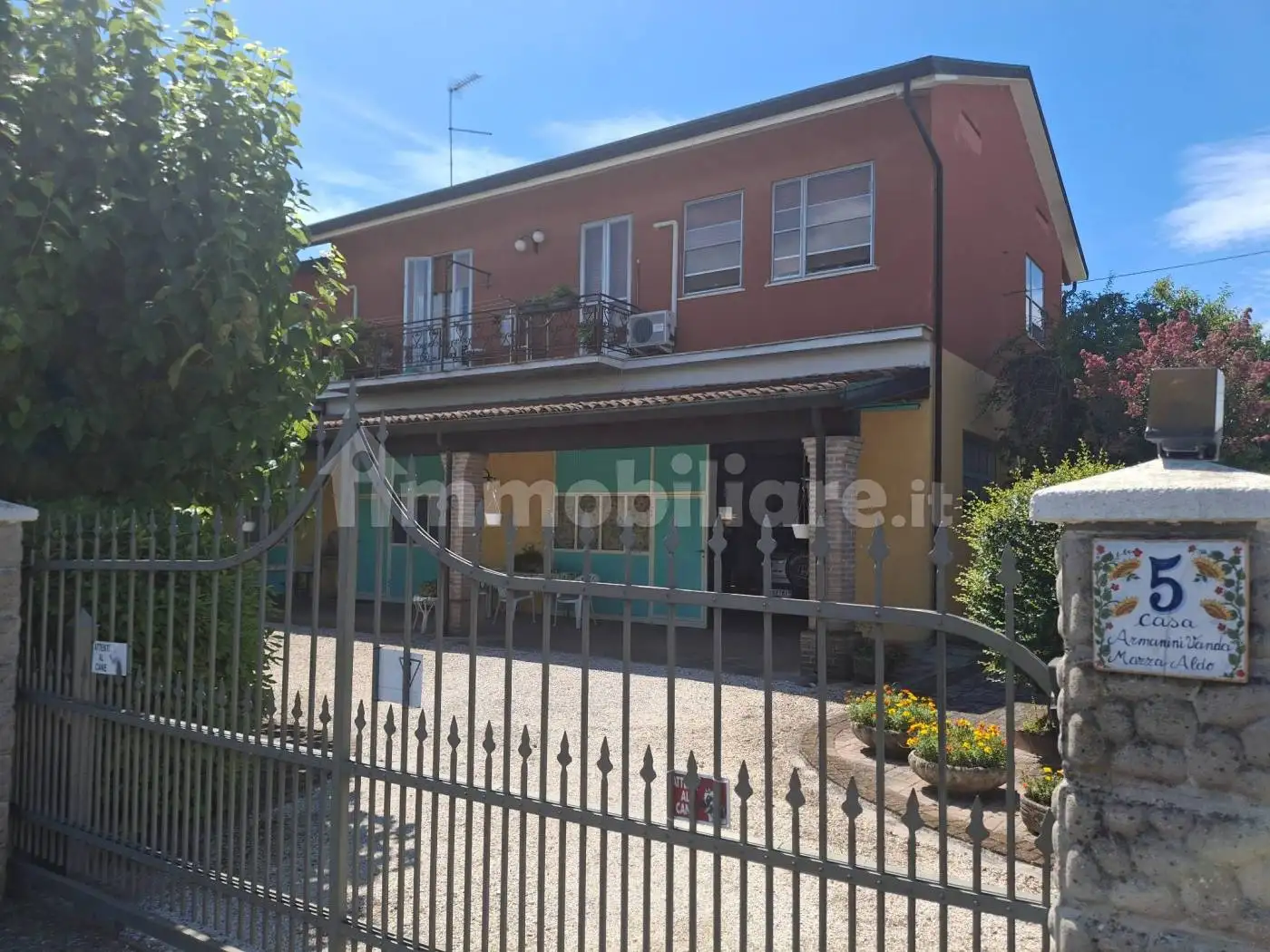 Villa in vendita a Rodigo