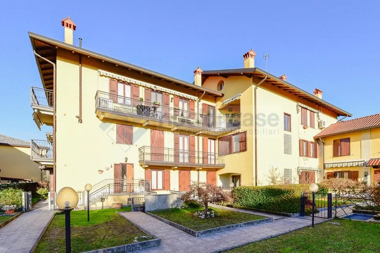 Appartamento in vendita a Renate