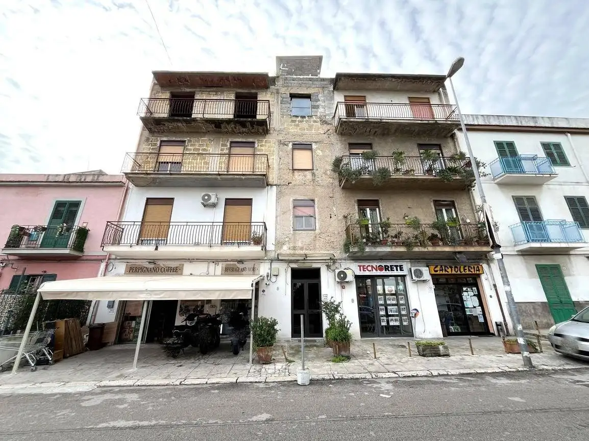 Appartamento in vendita a Palermo