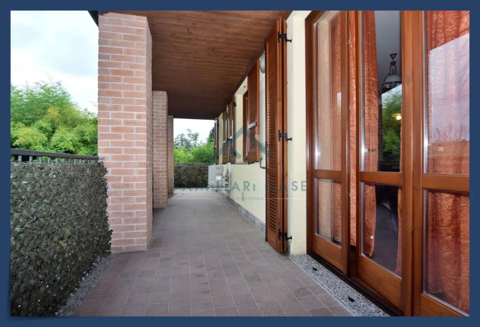 Appartamento in vendita a Gazzada Schianno