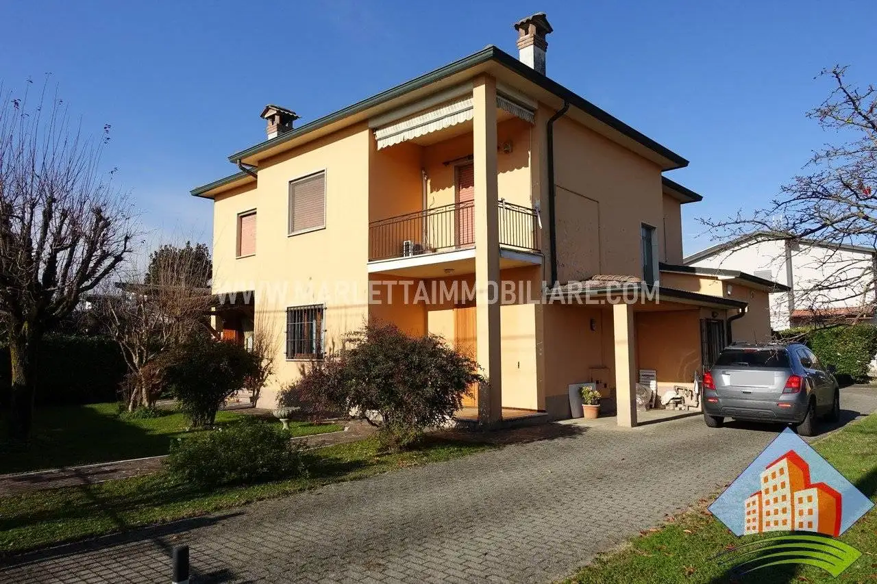 Appartamento in villa, buono stato, 120 m², Centro, Capralba - foto 2