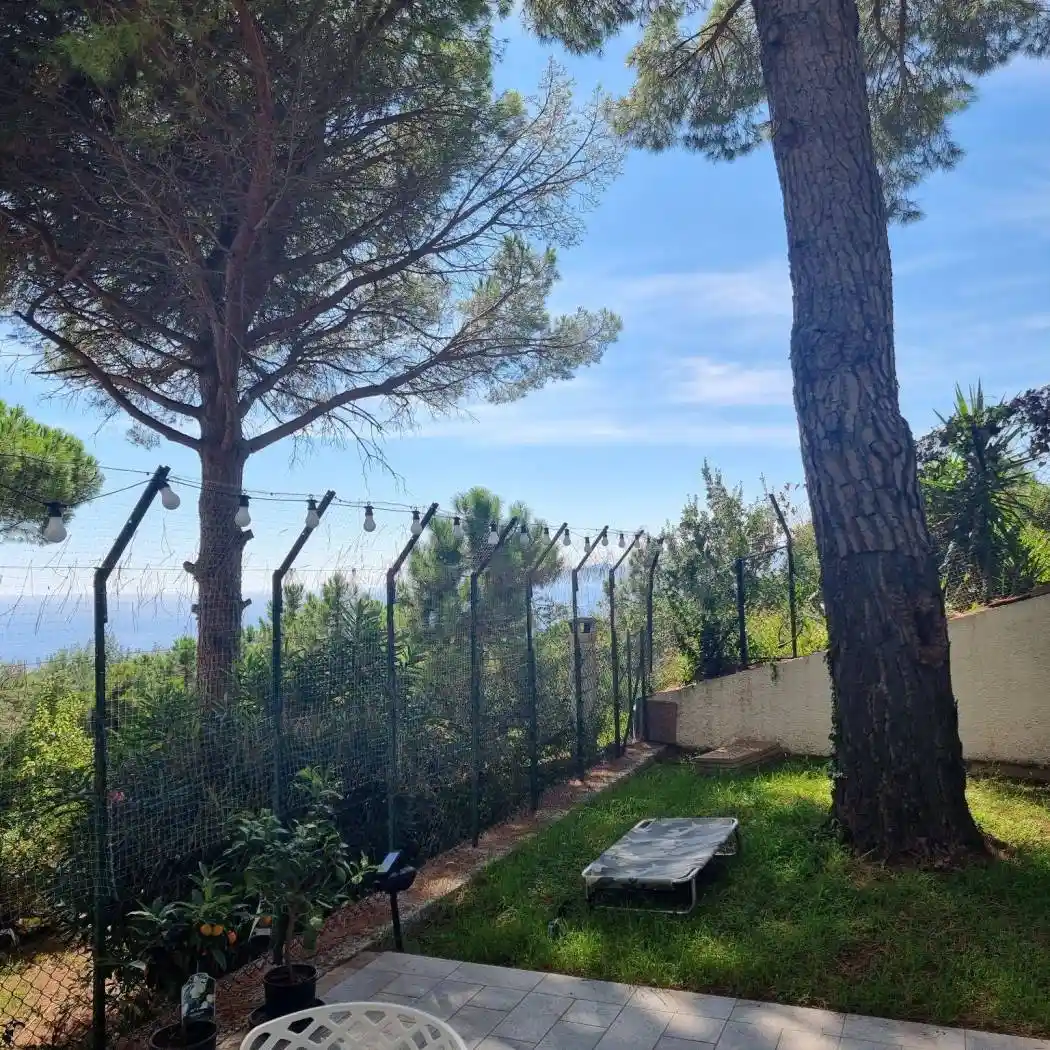 Bilocale via degli Oleandri 20, Sant'Ambrogio, Varazze - foto 2