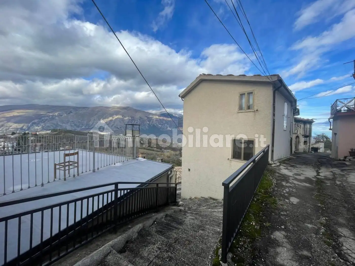 Casa indipendente in vendita a Torricella Peligna